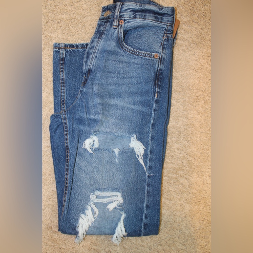 Aeropostale High Rise Distressed Jeans